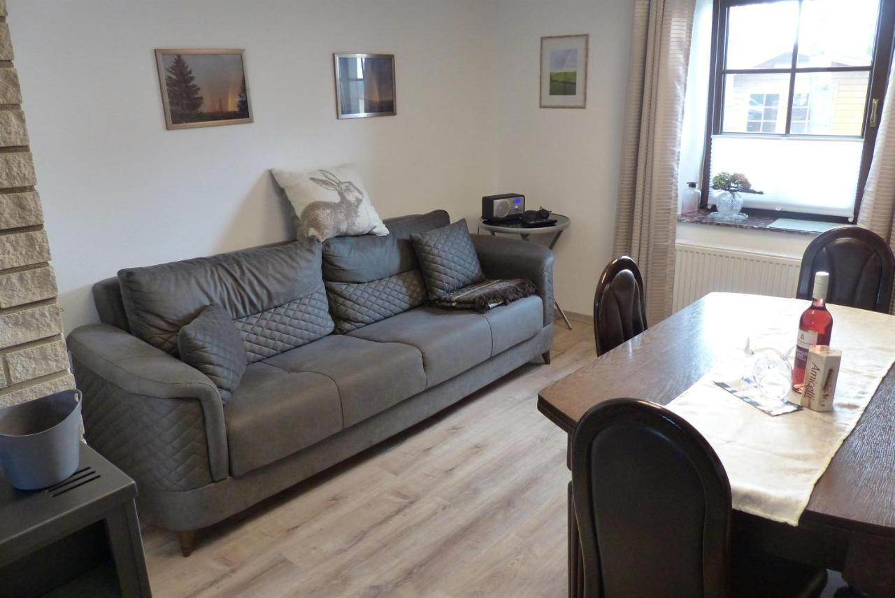 Ferienwohnung Huegelhaus Plütscheid 외부 사진