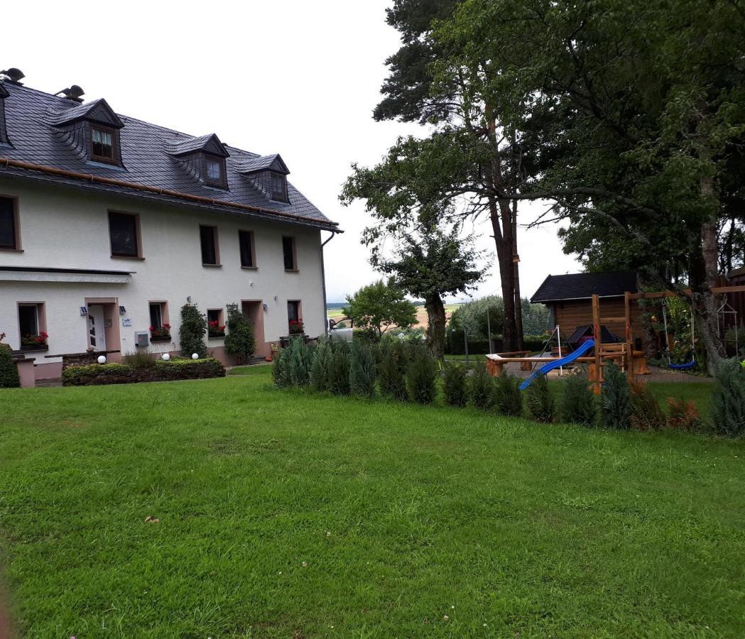 Ferienwohnung Huegelhaus Plütscheid 외부 사진